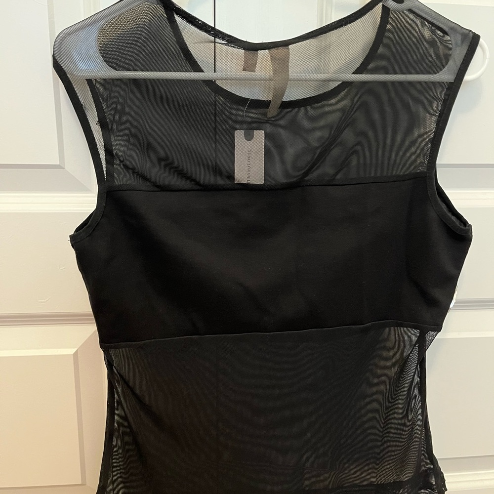 NWT ANTHROPOLOGIE SEQUIN TOP M - Picture 5 of 6
